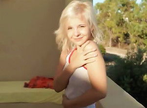 Petite 18yo Hole Dildoing Tight Snatch At Drtuber