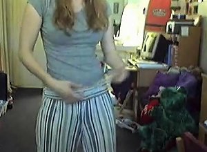 Young Woman Showing Body On Cam